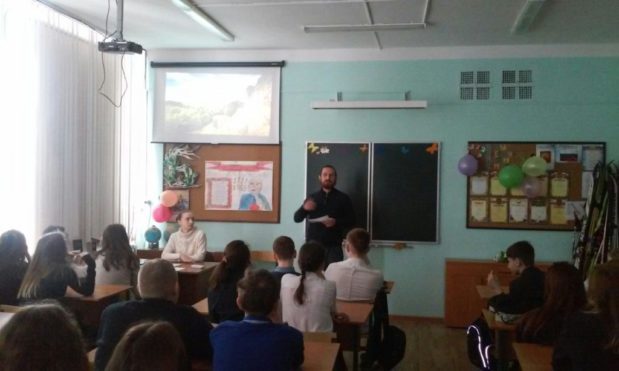 Беседа со старшеклассниками Лобненской школы №6 в день православной молодежи
